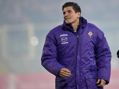 Infortunio alle spalle, Mario Gomez va in panchina e 